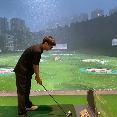 钟洋